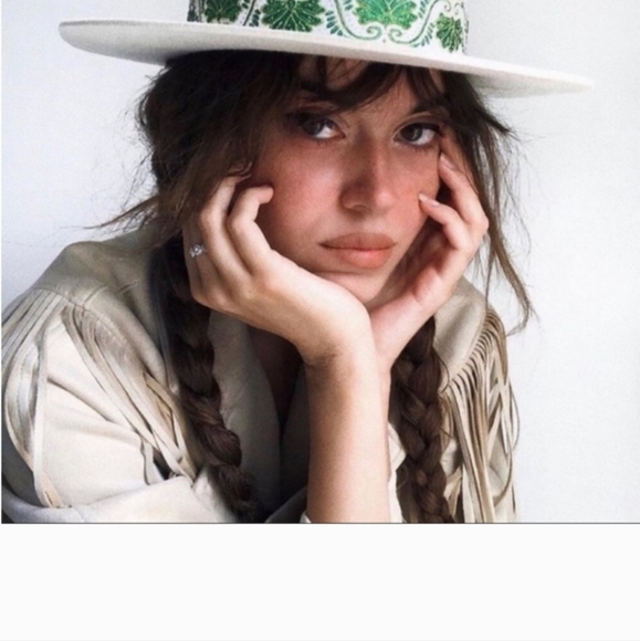 Vintage classic fedora in white ivory with embroidered  ivy green… - Picture 8 of 14